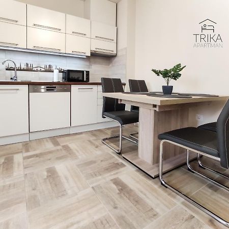 Trika Apartman シャールヴァール エクステリア 写真