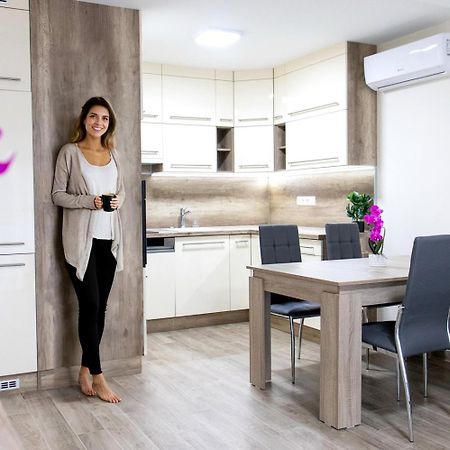 Trika Apartman シャールヴァール エクステリア 写真