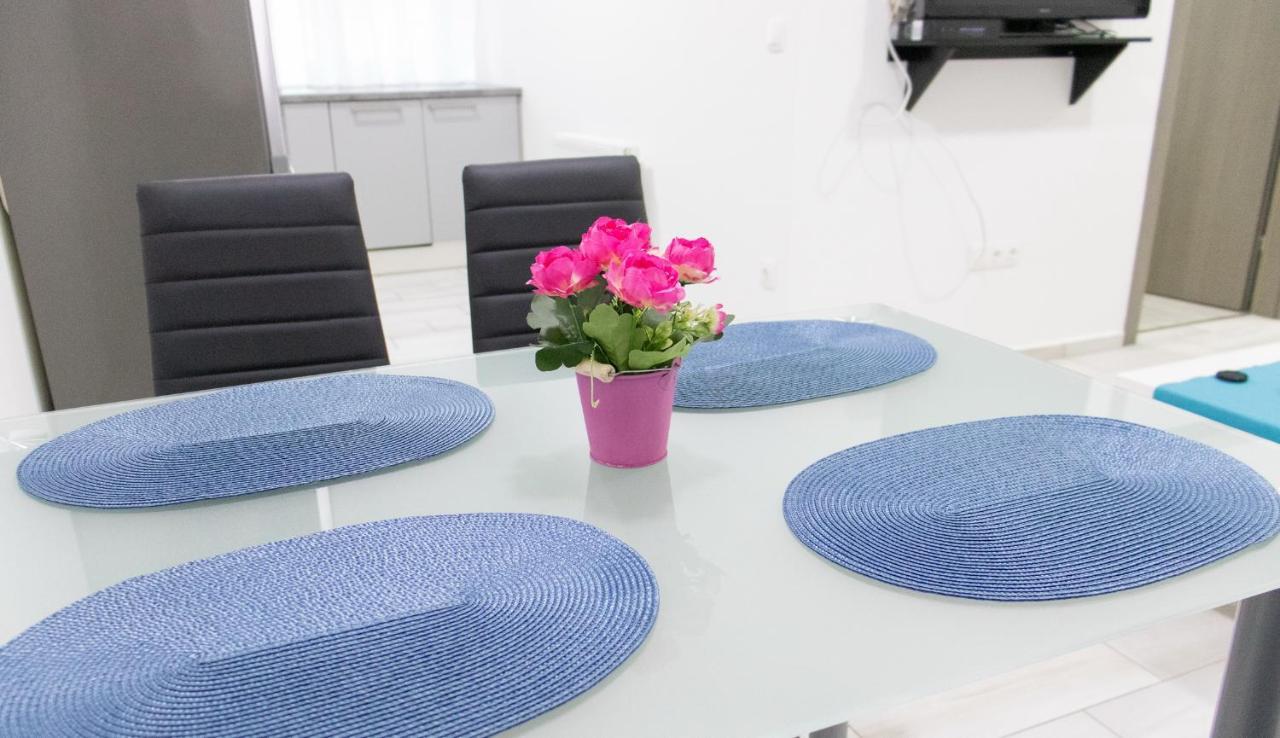 Trika Apartman シャールヴァール エクステリア 写真