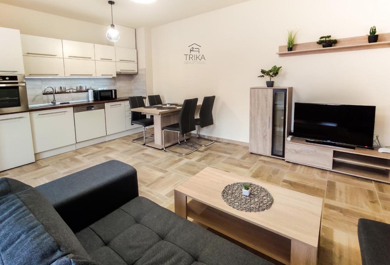Trika Apartman シャールヴァール エクステリア 写真