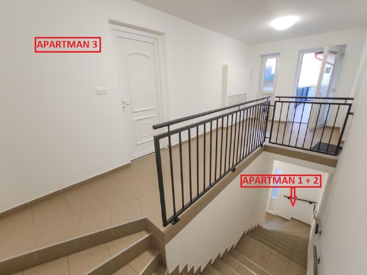 Trika Apartman シャールヴァール エクステリア 写真