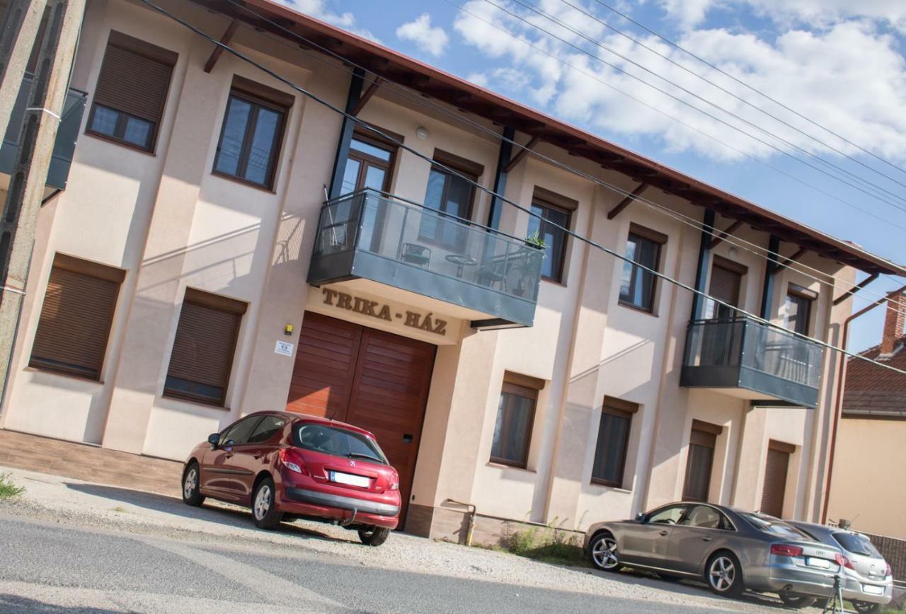 Trika Apartman シャールヴァール エクステリア 写真
